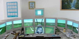 For the last time, your flight sim doesn’t count!