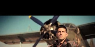Novak Djokovic plays tennis on wings of flying plane