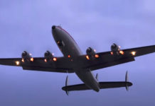 Lockheed Super Constellation – Engine Exhaust Flames Lockheed Super Constellation - Engine Exhaust Flames