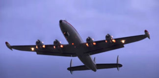 Lockheed Super Constellation – Engine Exhaust Flames Lockheed Super Constellation - Engine Exhaust Flames