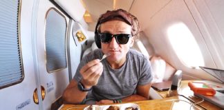 This Is What A $21000 First Class Airplane Seat Looks Like