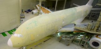 Timelapse Painting of an Airbus A380