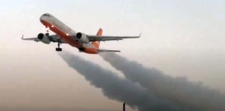 Contrails At Takeoff!