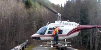 Amazingly Skillful Helicopter Landing