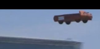 New Electromagnetic Aircraft Carrier CATAPULT Launch System Tests!