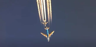 A plane overtaking a plane from a plane!