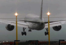 Absolutely Beautiful Boeing 787 Crosswind Landing Boeing 787 Crosswind Landing