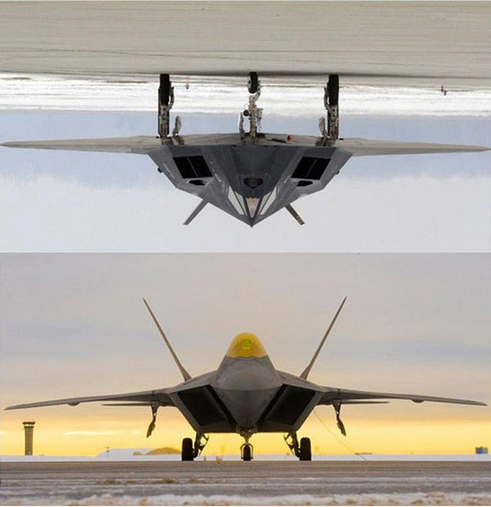 F-117-and-F-22.jpg
