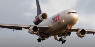 Pilot to co: I bet you I can turn this boring routine flight into a million views video? FedEx McDonnell Douglas DC-10