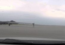 U-2 takeoff with only one wing wheel