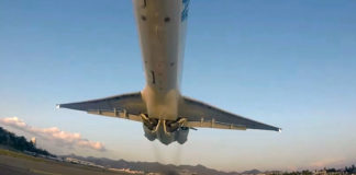 Low McDonnell Douglas MD-80 Takeoff From Princess Juliana Airport! Low McDonnell Douglas MD-80 Takeoff From Princess Juliana Airport