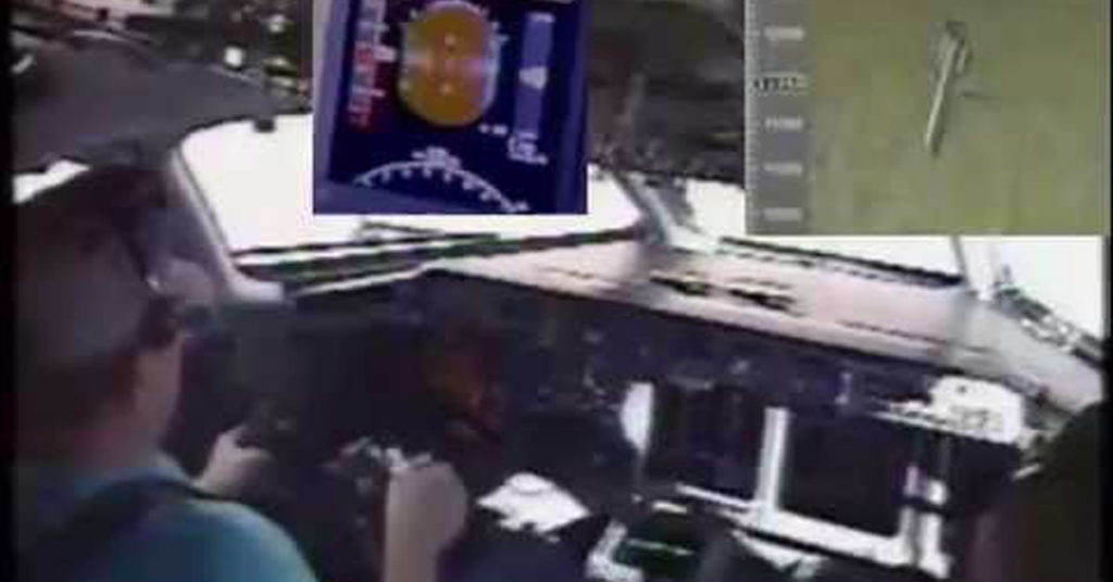 Boeing 717 during stall testing
