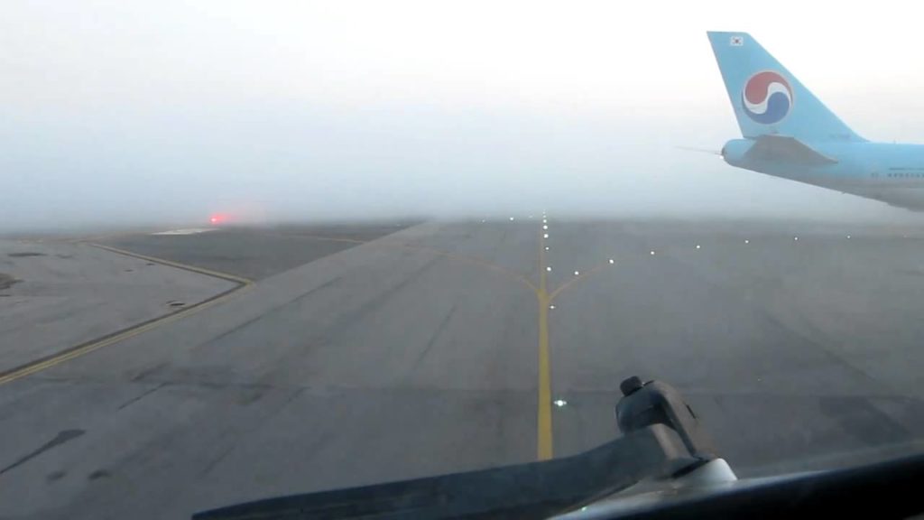 Actual ILS CAT IIIB autoland and low vis taxi at Milan (MXP)