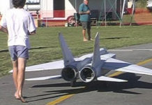 Test flight of the world’s largest MiG-25 RC scale model airplane the largest jet-powered scale model of a MiG-25