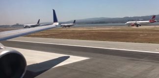 REJECTED TAKEOFF! United 757-200 RWY 28L at SFO