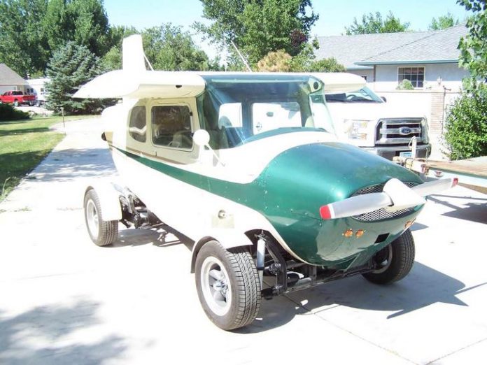 Craiglist Gold - Cessna 172 on a VW Bug chassis - Aviation Humor