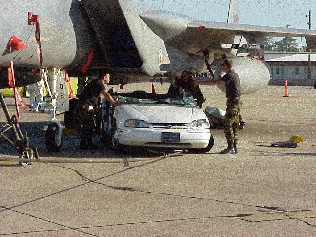 Police Car Gets Owned By F 15 Fighter Jet Aviation Humor