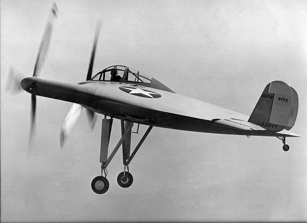 Vought V-173 maiden flight 1942