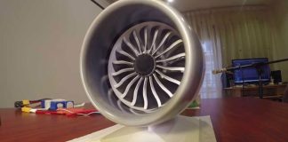 3D Printed Boeing 787 Airplane Engine Model with Thrust Reverser 3D Printed Boeing 787 Airplane Engine Model with Thrust Reverser