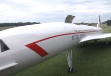 Huge RC Concorde Model Aircraft Powered By Two Turbines Huge RC Concorde Model Aircraft Powered By Two Turbines