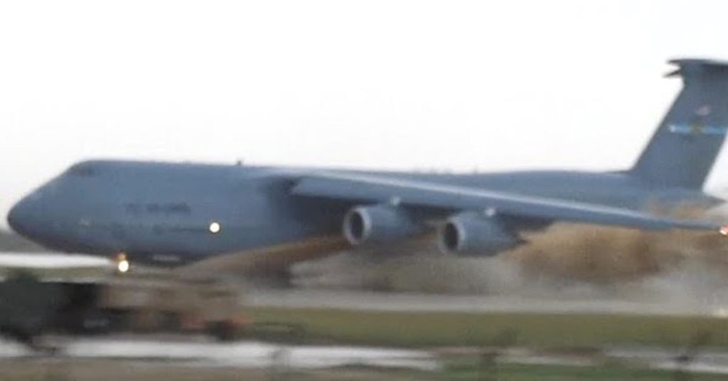 Scariest C-5 Galaxy Airplane Takeoff