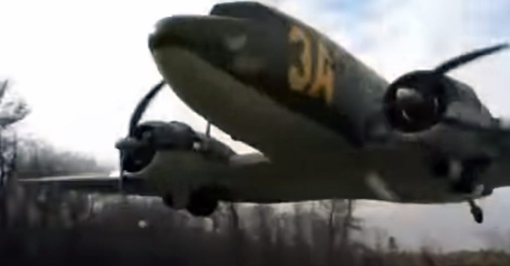 This C-47 Airplane Is Flying WAY Too Low
