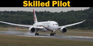 Boeing 787 Dreamliner Skilled Pilot Combat Short Landing Boeing 787 Dreamliner Skilled Pilot Combat Short Landing