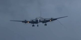 Douglas DC-7 at St Maarten with Crosswind Douglas DC-7 at St Maarten with Crosswind