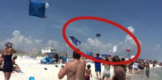 Blue Angels buzz beach: Jets send umbrellas, tents flying Blue Angels buzz beach: Jets send umbrellas, tents flying