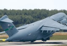 US 140 Ton Mammoth C-17 Plane in Action During Hypnotic Takeoff C-17 Plane in Action During Hypnotic Takeoff