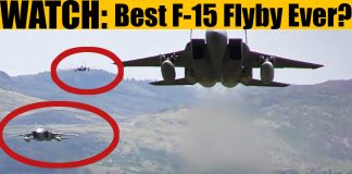 Amazing Sight Of 4 USAF F-15 Flying Straight At You! Amazing Sight Of 4 USAF F-15 Flying Straight At You!